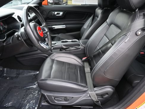 Used 2021 Ford Mustang GT Premium w/ GT Performance Package image 13