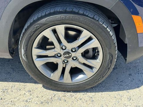 Used 2022 Kia Seltos S AWD/4WD image 6