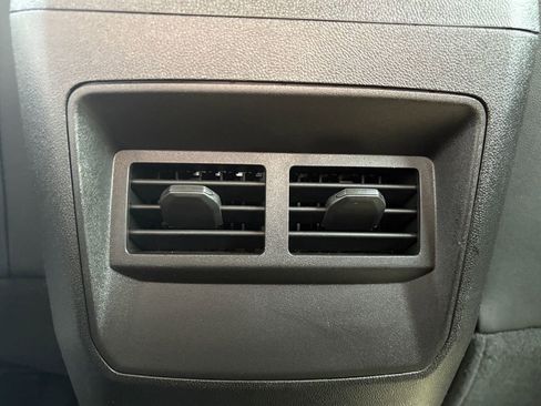 Used 2026 Chevrolet Colorado Trail Boss AWD/4WD image 5