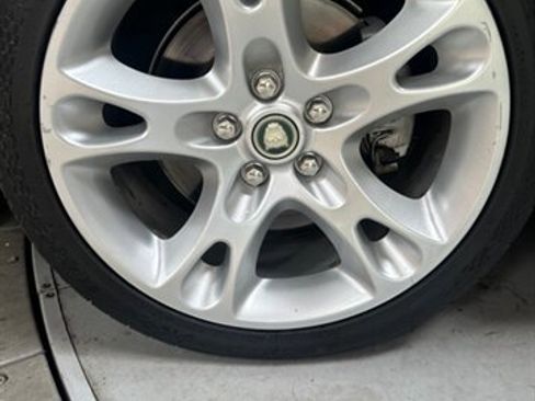 Used 2005 Jaguar XK8 Convertible image 18