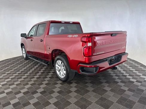 Used 2021 Chevrolet Silverado 1500 Custom w/ Safety Confidence Package AWD/4WD image 7