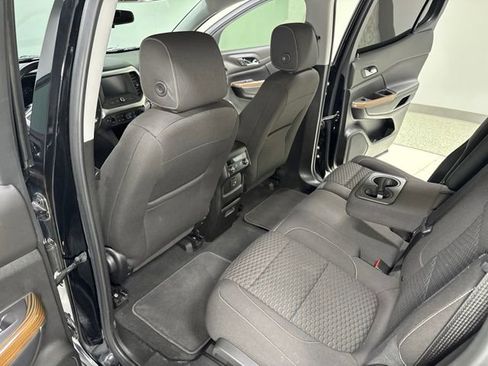 Used 2019 GMC Acadia SLE AWD/4WD image 22