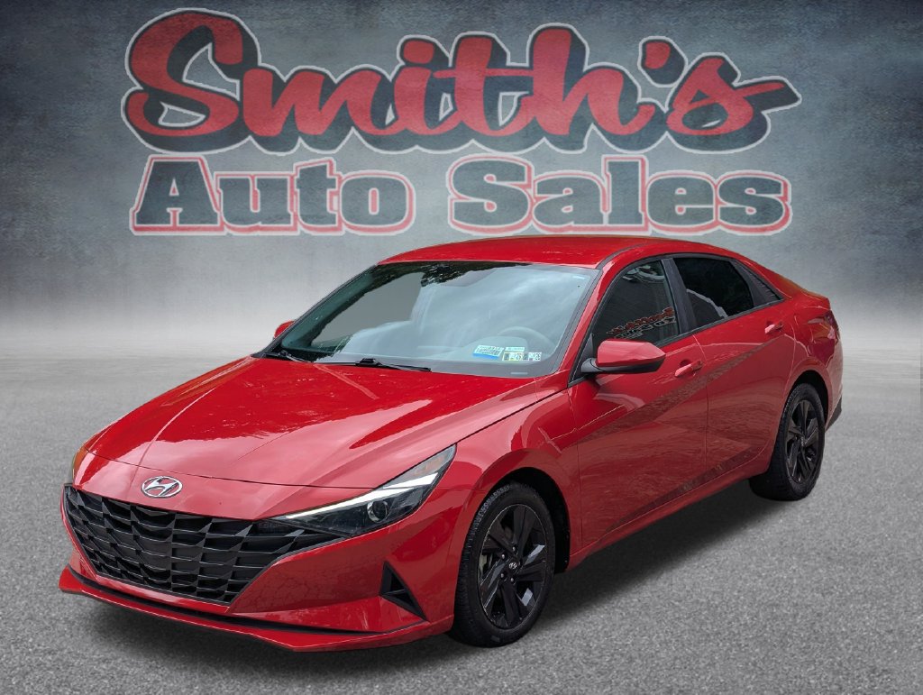 Used 2022 Hyundai Elantra SEL w/ Cargo Package FWD image 3