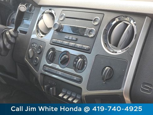 Used 2009 Ford F250 4x4 Crew Cab Super Duty image 16