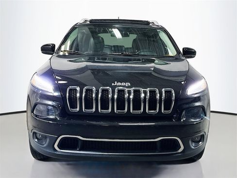 Used 2015 Jeep Cherokee Limited image 4