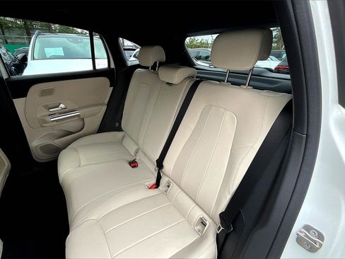 New 2026 Mercedes-Benz GLA 250 4MATIC image 10