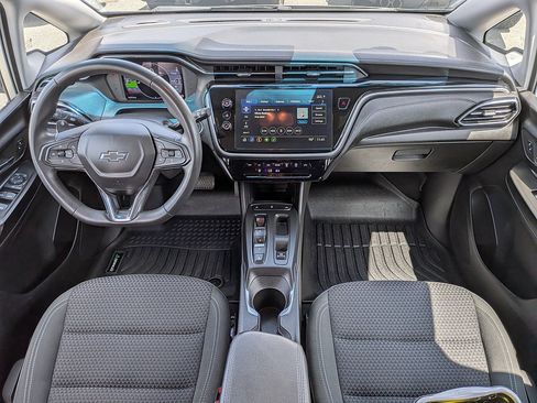 Certified 2023 Chevrolet Bolt LT w/ Driver Confidence Package FWD image 62