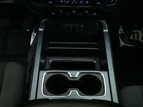 Used 2017 Chevrolet Silverado 1500 LT w/ LPO, Black Pack image 7