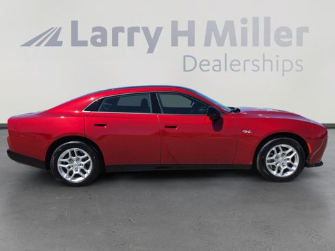 New 2026 Dodge Charger R/T AWD/4WD image 6