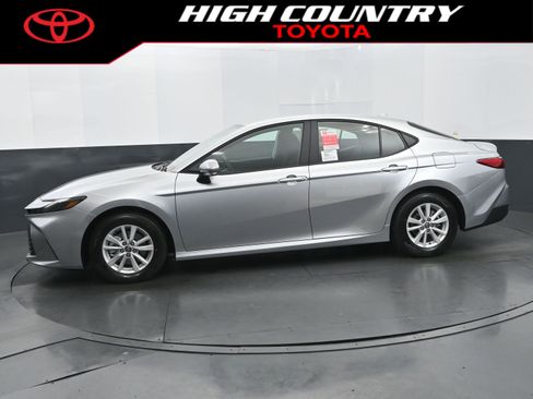 New 2026 Toyota Camry LE image 2