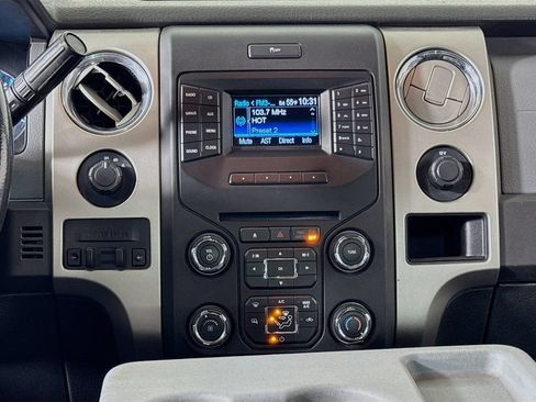 Used 2014 Ford F150 XLT w/ Equipment Group 302A Luxury AWD/4WD image 11