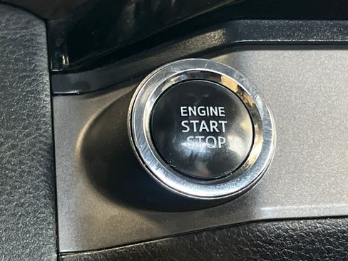 Used 2018 Toyota Tacoma TRD Off-Road w/ Technology Package RWD image 23