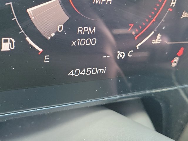 Certified 2025 GMC Yukon Denali AWD/4WD image 33