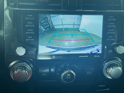 Certified 2024 Toyota 4Runner TRD Off-Road Premium AWD/4WD image 15