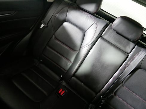 Used 2025 MAZDA CX-5 Carbon Edition image 12