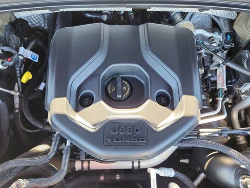 Used 2024 Jeep Grand Cherokee Limited 4xe AWD/4WD image 27