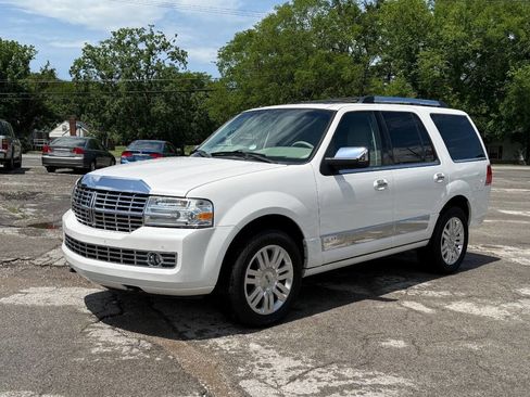 Used 2013 Lincoln Navigator 2WD w/ HD Trailer Tow Pkg image 1
