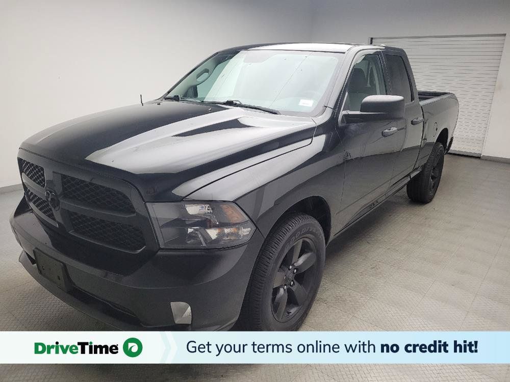 Used 2017 RAM 1500 Express w/ Black Ram 1500 Express Group AWD/4WD image 1