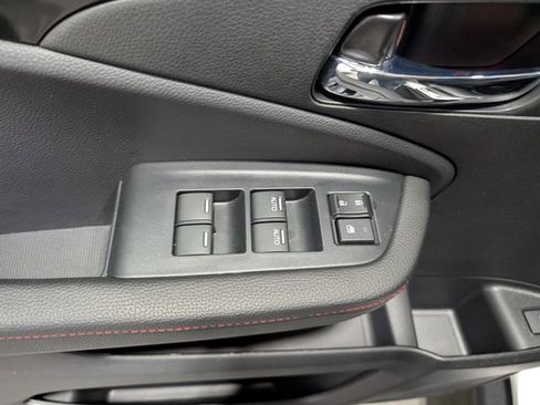 Used 2025 Honda Ridgeline Black Edition image 15