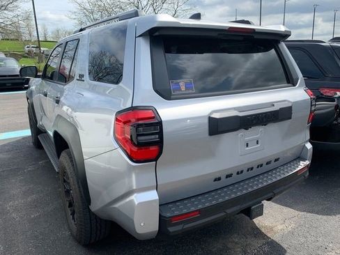 Used 2025 Toyota 4Runner TRD Off-Road Premium w/ Tow Technology Package image 3