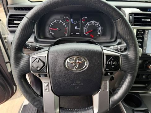 Used 2023 Toyota 4Runner SR5 Premium w/ Moonroof Package RWD image 12