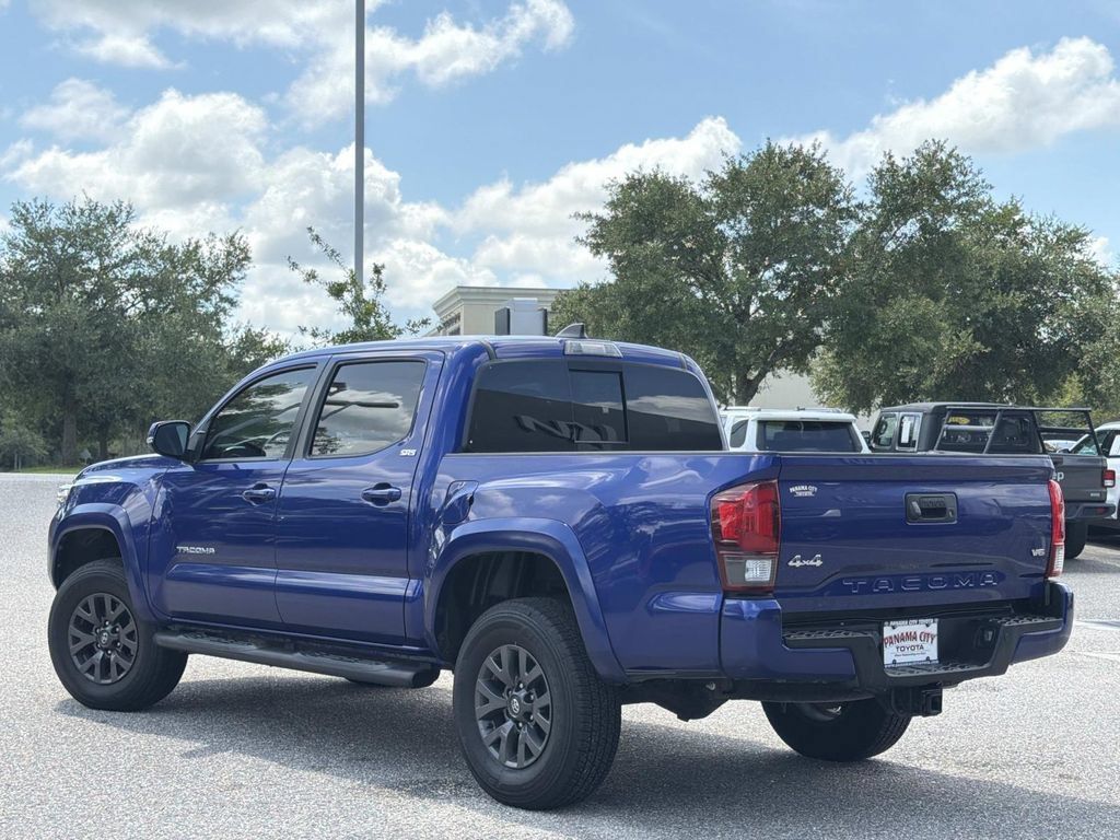 Used 2023 Toyota Tacoma SR5 AWD/4WD image 6