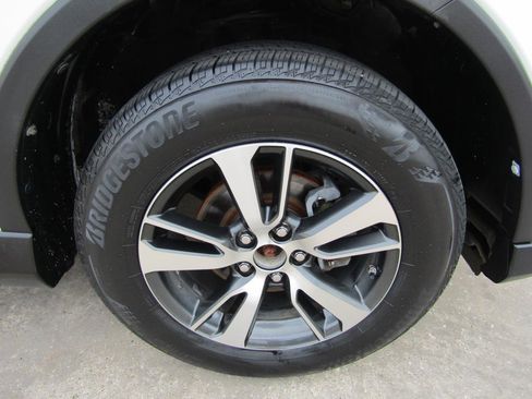 Used 2016 Toyota RAV4 XLE FWD image 7