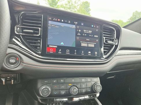 Certified 2023 Dodge Durango R/T AWD/4WD image 27