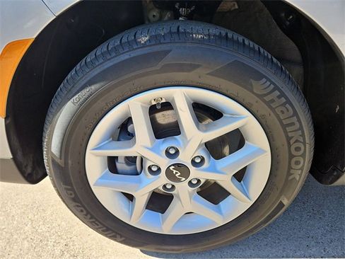 Used 2024 Kia Soul LX w/ LX Technology Package image 27