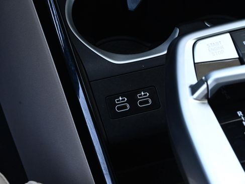 Certified 2025 BMW X1 xDrive28i image 32