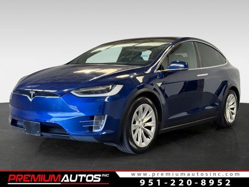 Used 2016 Tesla Model X 75D image 1