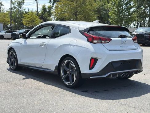 Used 2019 Hyundai Veloster Turbo FWD image 3