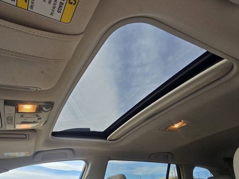 Used 2014 Subaru Outback 3.6R Limited image 23