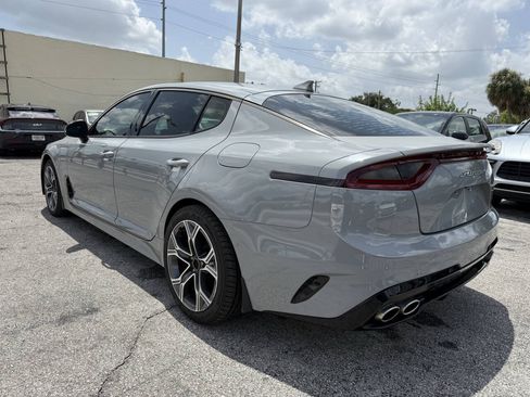 Used 2021 Kia Stinger GT-Line AWD/4WD image 5