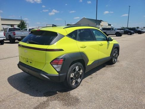 Used 2025 Hyundai Kona SEL FWD image 24
