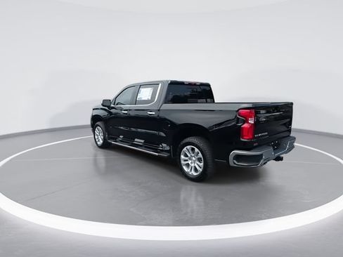 Used 2026 Chevrolet Silverado 1500 LTZ w/ LTZ Premium Package AWD/4WD image 6