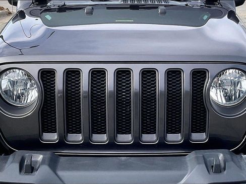 Used 2021 Jeep Wrangler Unlimited Sport image 11