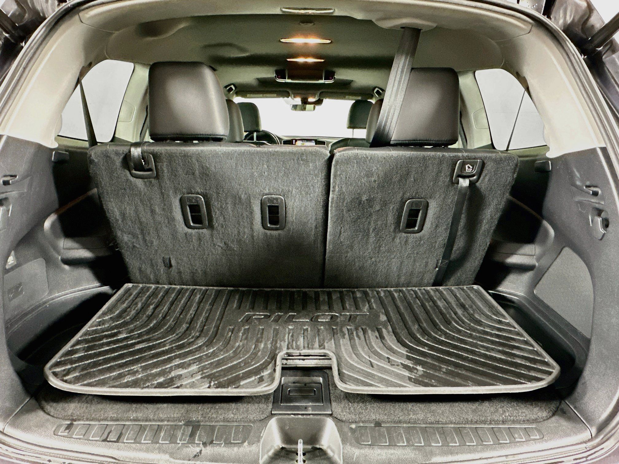 Used 2019 Honda Pilot Touring image 30