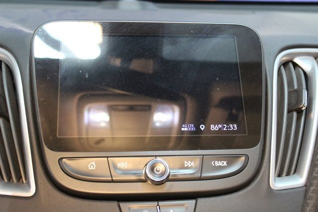 Used 2020 Chevrolet Malibu LS FWD image 23