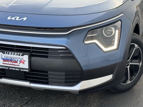 New 2025 Kia Niro EX image 27