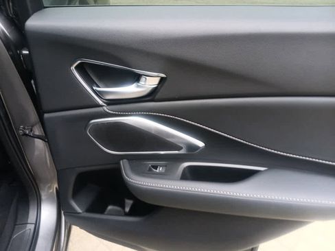 Used 2025 Acura RDX SH-AWD image 23