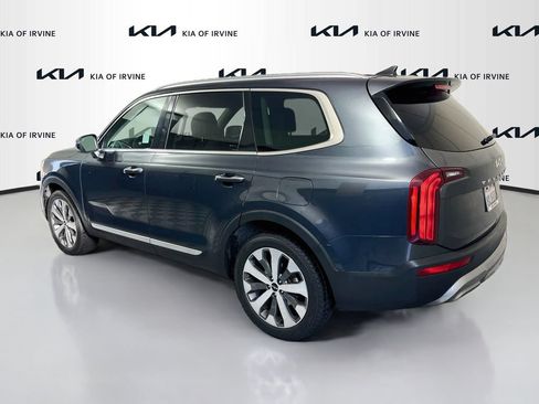 Used 2022 Kia Telluride S FWD image 5