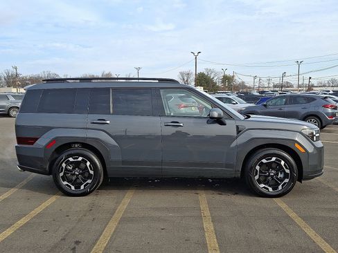 Used 2025 Hyundai Santa Fe SEL image 8