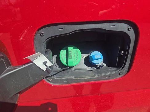 Certified 2022 Ford F450 Limited w/ FX4 Off-Road Package image 15