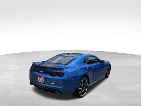 Used 2013 Chevrolet Camaro SS w/ Hot Wheels Special Edition RWD image 32