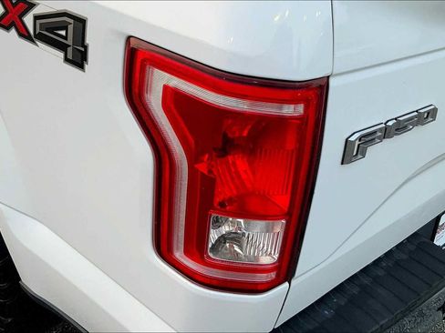 Used 2016 Ford F150 XLT AWD/4WD image 27