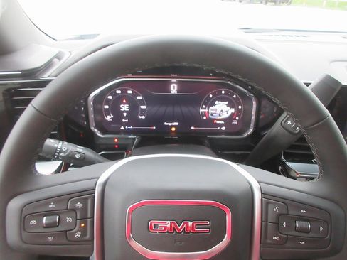 New 2026 GMC Sierra 2500 SLT w/ SLT Premium Package image 20