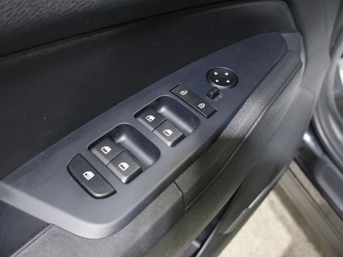 Used 2025 Kia Sportage LX image 14