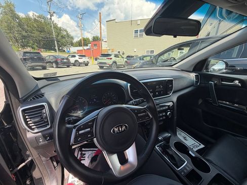 Used 2020 Kia Sportage EX AWD/4WD image 22