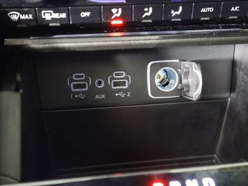 Used 2023 Jeep Grand Cherokee L Overland image 58